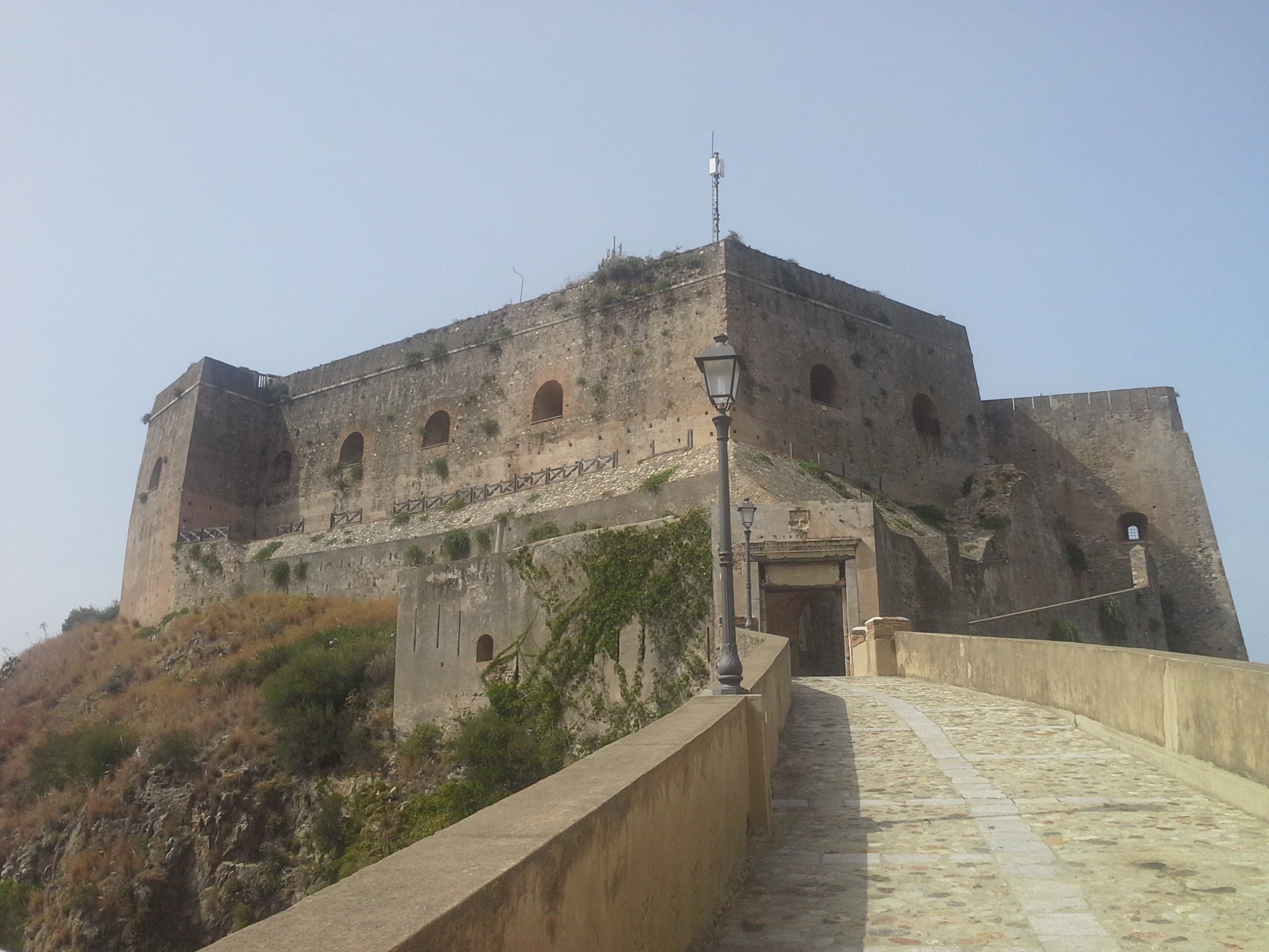 castelo de Scilla