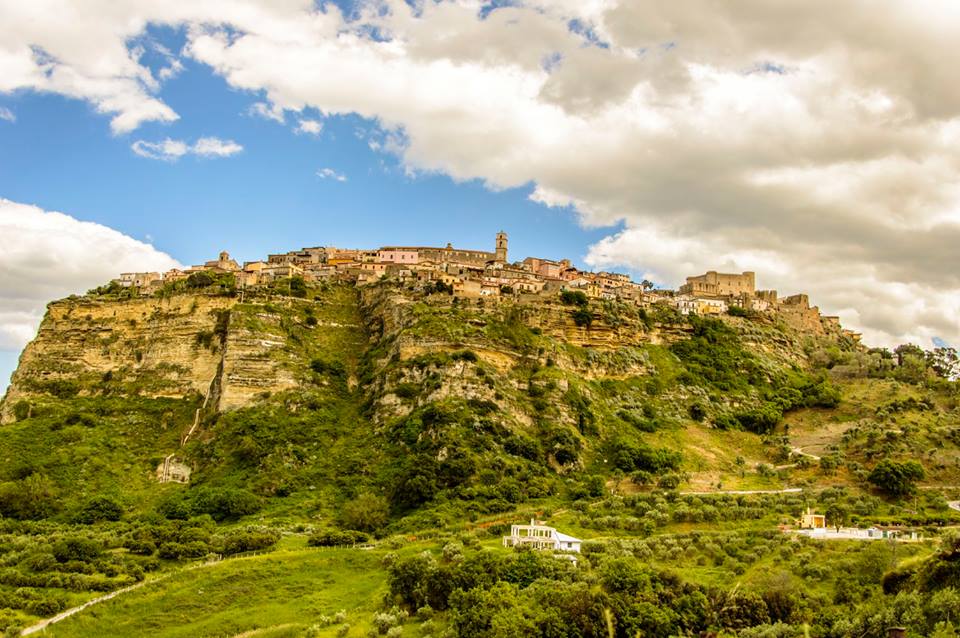 Enogastronomic, Cultural, Artistic And Naturalistic Itinerary In Calabria